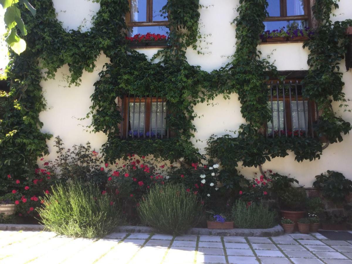 Hotel Rural Picos De Europa Posada De Valdeon Exterior photo